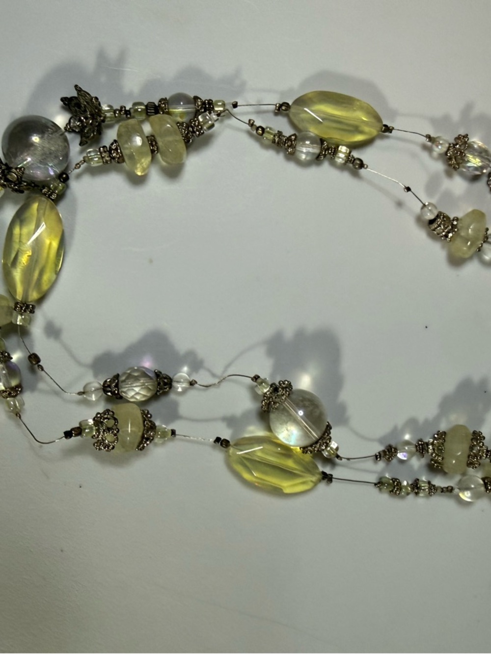 Vintage 1990s Iridescent Yellow Glass Bead Statement Necklace V8 - Picture 3 of 4